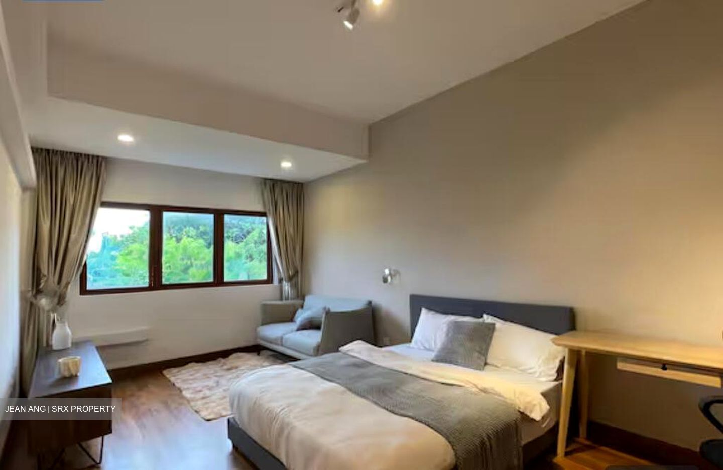 Kew Vale (D16), Terrace #501752241